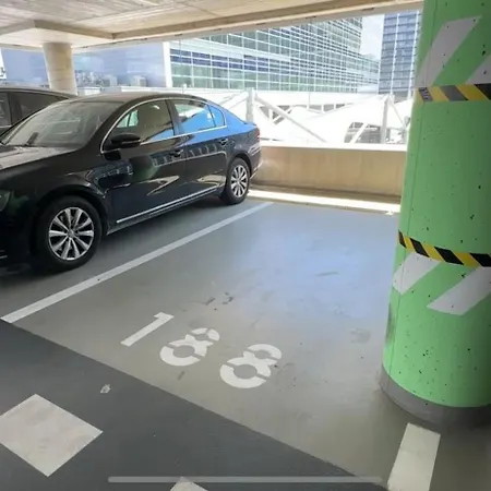 On The Danube, Center, Free Parking Apartament