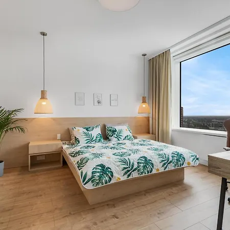 On The Danube, Center, Free Parking Apartman Pozsony